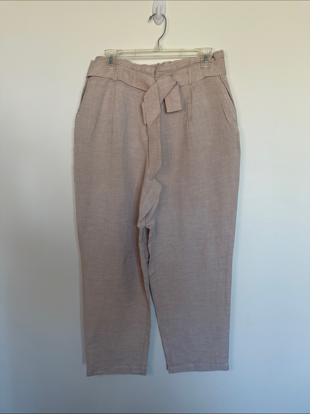 High waisted ankle length linen pants